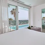 Отель Domes Baobab Suites Адехе