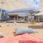 Domes Baobab Suites Готель