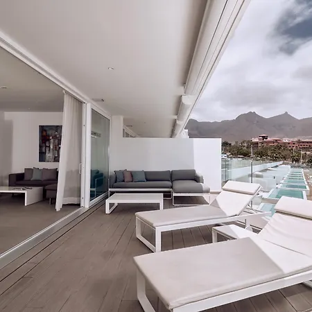 Отель Domes Baobab Suites Адехе