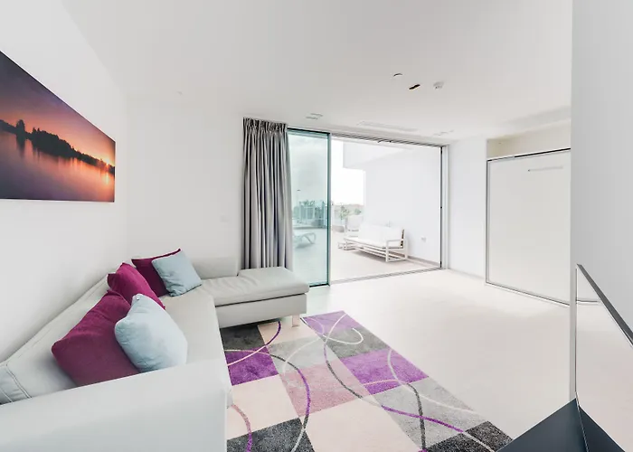 Готель Baobab 5*