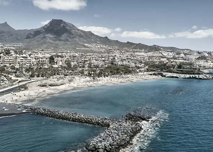 Готель Baobab 5*