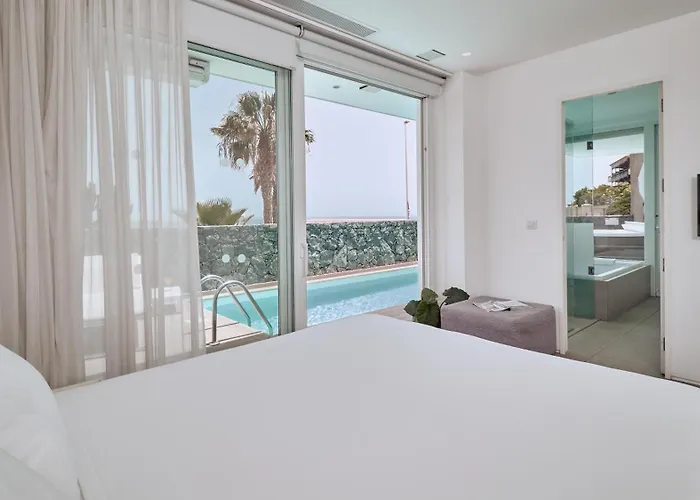 酒店 宝吧套房酒店 阿德耶