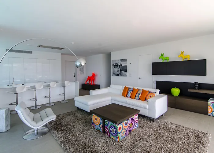 宝吧套房酒店 5* 阿德耶