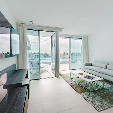 バオバブ スイーツ ホテル アデヘ