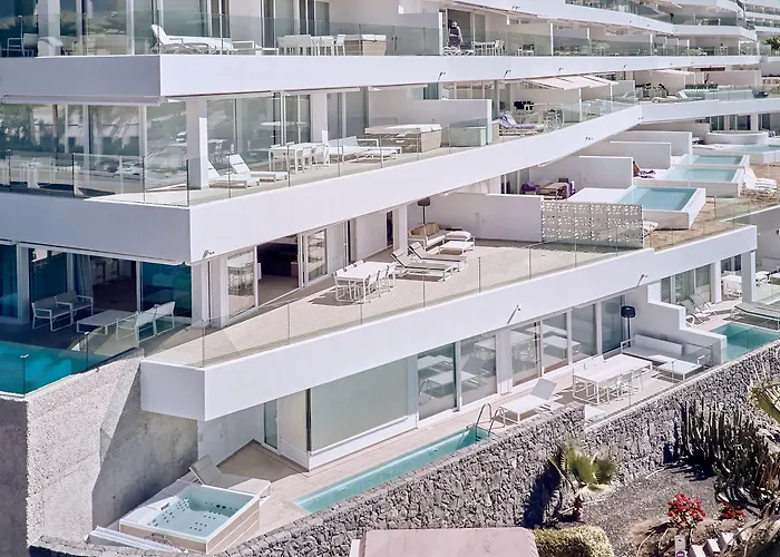 باوباب سويتس فندق 5*